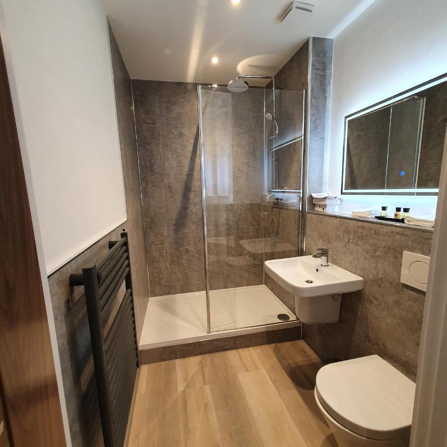 Central Penthouse With Hot Tub & Views 24 Cheltenham Zewnętrze zdjęcie