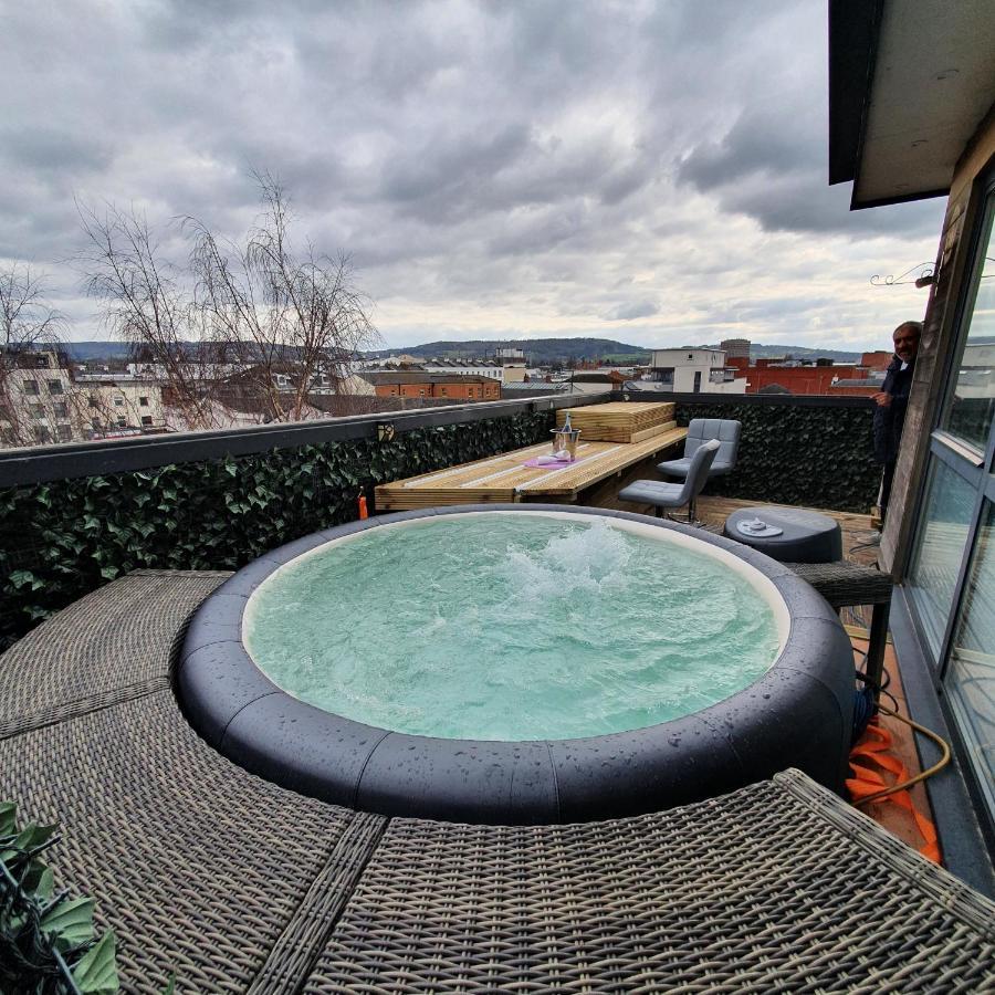 Central Penthouse With Hot Tub & Views 24 Cheltenham Zewnętrze zdjęcie
